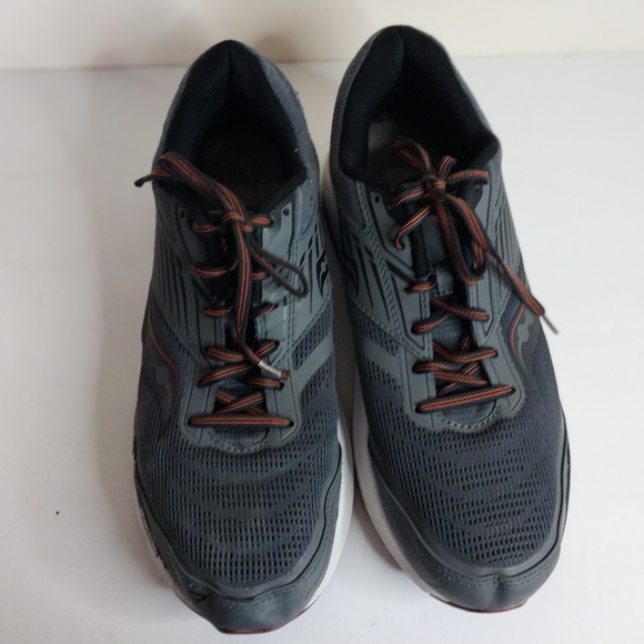 Saucony Men\'s Athletic Shoes in Gray with Brown Accents Size 12 Vietnam